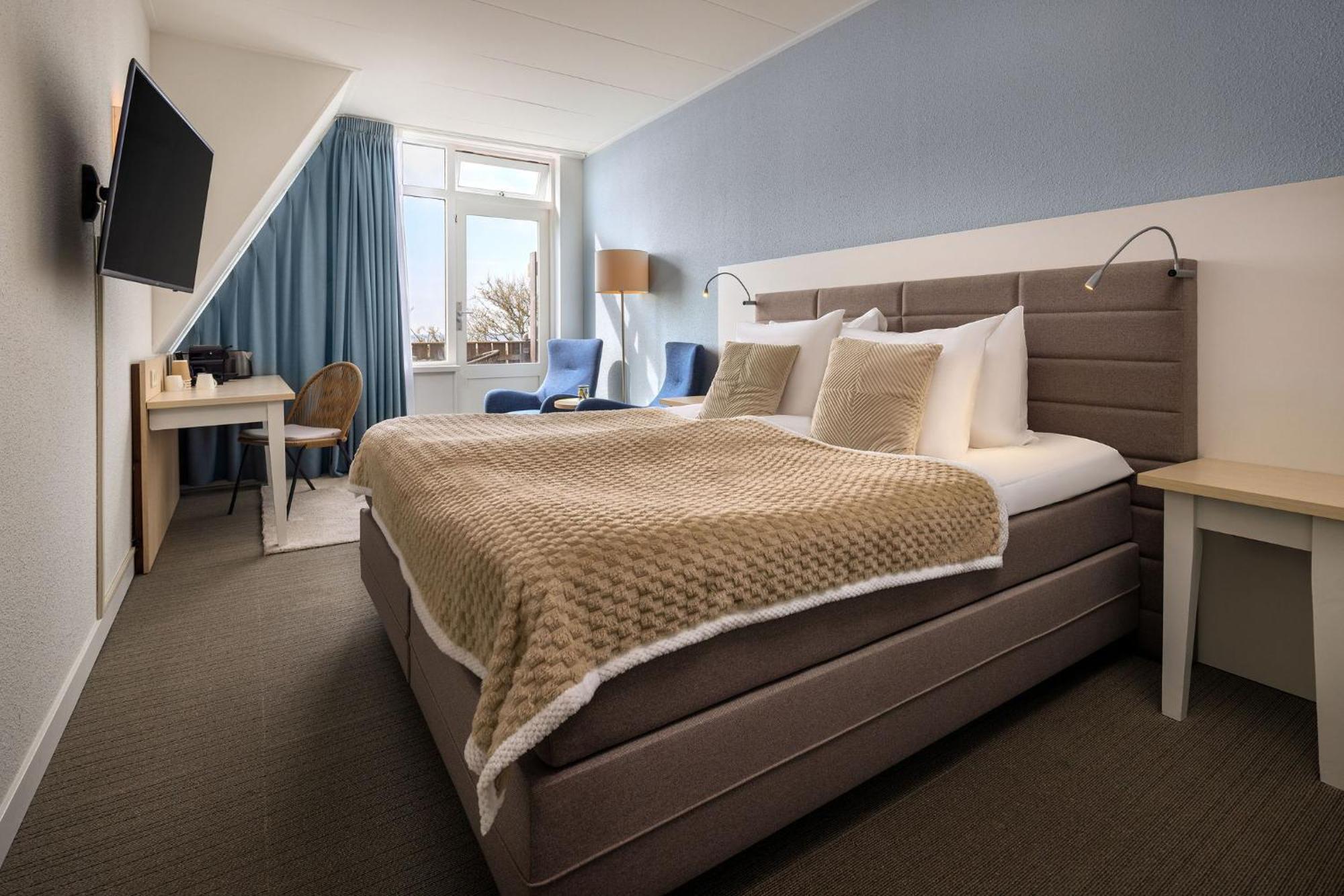 Westcord Hotel De Wadden Vlieland Exterior foto